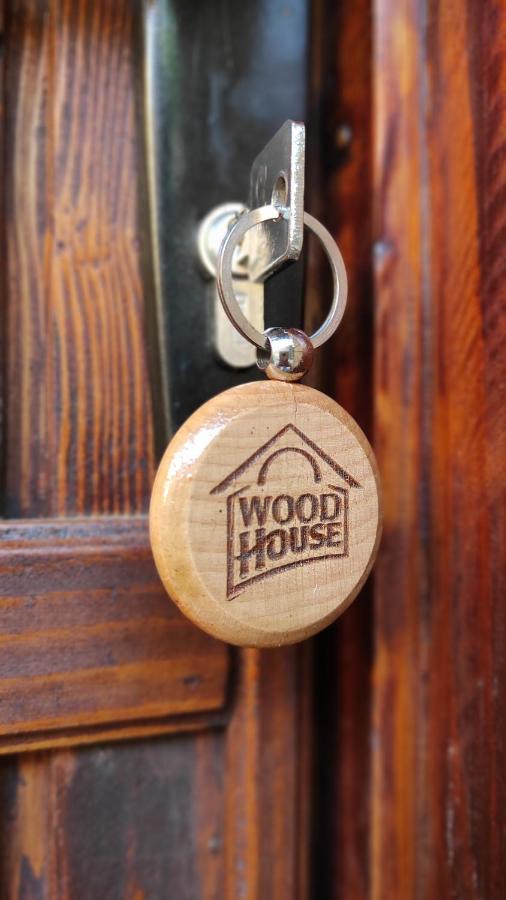 Apartamento Wood House Ruma Exterior foto